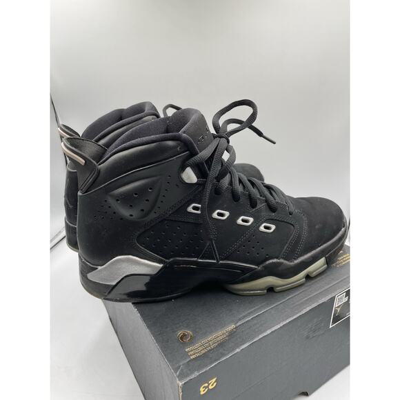 Air Jordan 6 Retro Mid Shoes Mens Black Metallic Silver Chrome Nike Size 9.5 main image 5